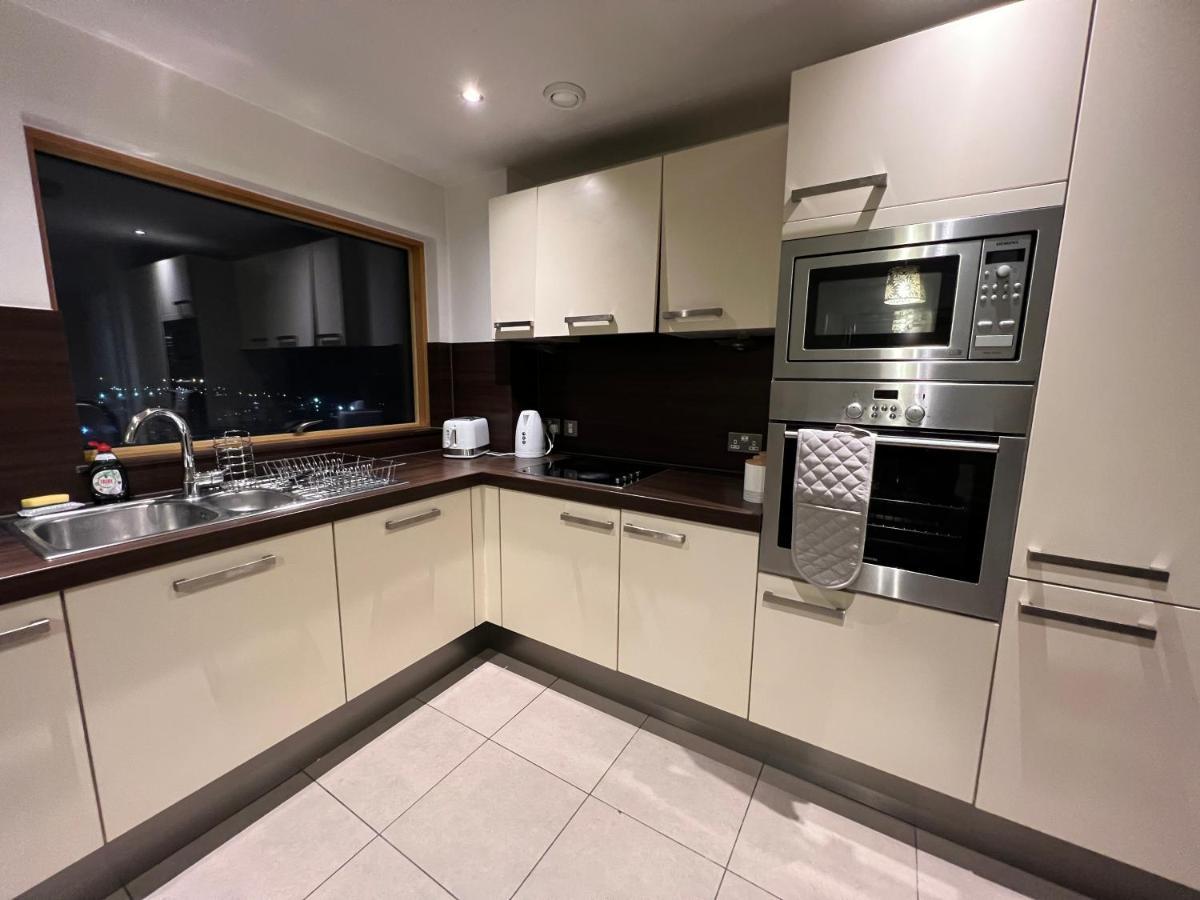 Bigkings Stylish 2 Bedroom Apartment With Free On Street Parking Mánchester Exterior foto